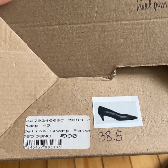 Brand new Celine shoes size 38.5 European, did not fit - Picture 2 of 4